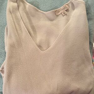 Philosophy Soft Pale Pink V-Neck Top ~ XL
